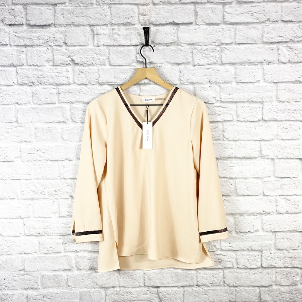 Calvin Klein NWT V-Neck Blush Pink Blouse - Picture 3 of 7